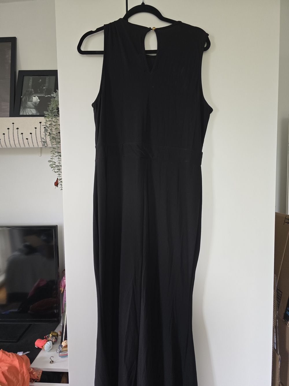 Fashion to Figure Black Sleeveless Maxi Mermaid Dress with Keyhole Back